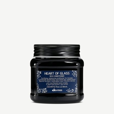 Davines Heart Of Glass Rich Conditioner 250ml A Nourishing Conditioner For Luminous Hair
