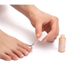 Poderm Fungal Nail Infections Bright Gold Nail Varnish with Tea Tree