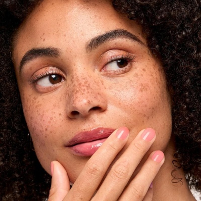 Nail Polish Nail Strengthener Repairs and Strengthens Damaged Weakened Nails