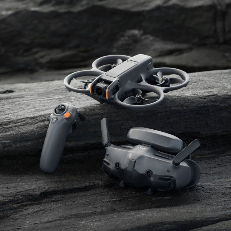 DJI Avata 2 Fly More Combo (1 Battery) 4 rotors Quadcoptère 12 MP 3840 x 2880 pixels 2150 mAh Noir