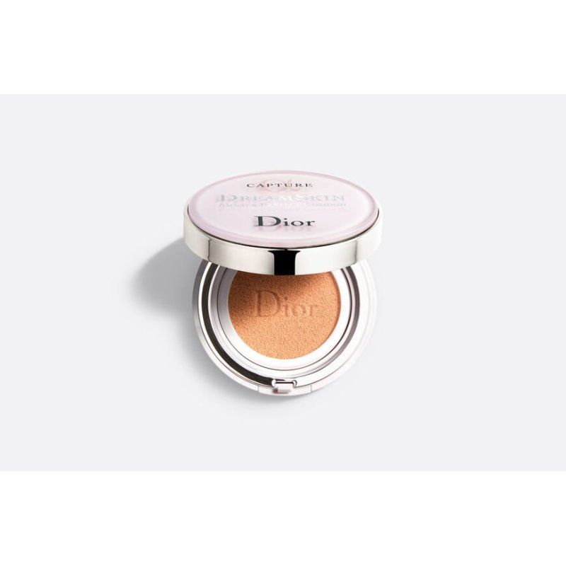 Dior Dreamskin Moist & Perfect Cushion 020 Light beige