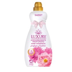 Luxury Sweet Concentrate Softener 900ml