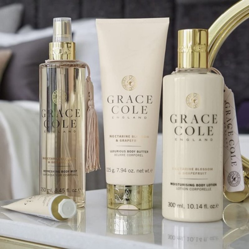 Grace Cole Nectarine Blossom & Grapefruit Body Mist 250ml
