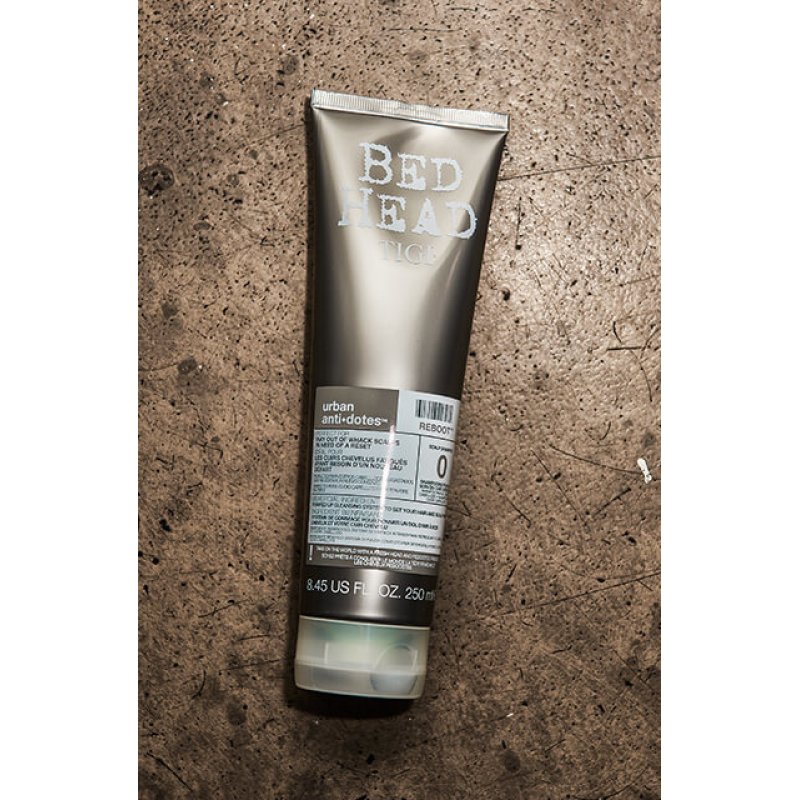 Tigi Bed Head Urban Antidotes Level 0 Reboot Shampoo, 250ml