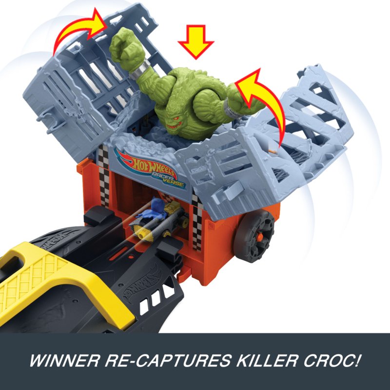 Hot Wheels Racer Verse RacerVerse Batman’s Escape Chase Track Set, Die-Cast Joker & Batman Toy Cars