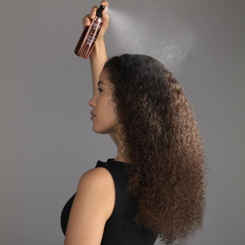 Neqi Diamond Glass Ultimate Styling Spray Anti-Frizz Gloss Spray