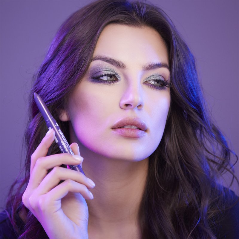 Deborah Milano 24ore Color Power eye shadow 13 Military Green Matte