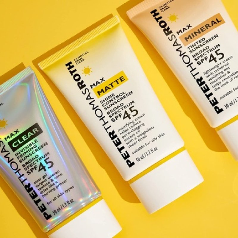 Peter Thomas Roth Max Clear Invisible Priming Sunscreen Broad Spectrum SPF 45 1.7 fl. oz.