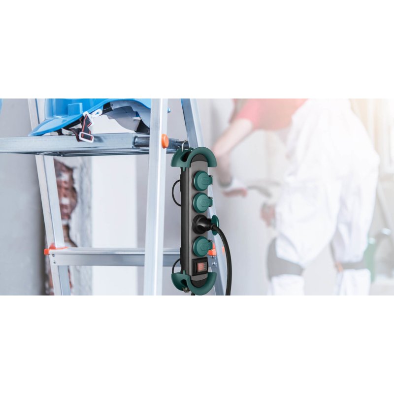 BACHMANN HOOK Outdoor 4x Schutzkontakt Kunststoff mit Schalter und Klappdeckeln IP44 4m