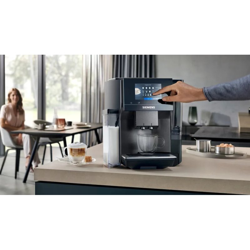 Siemens EQ.700 TQ717DF5 coffee maker Fully-auto Espresso machine 2.4 L