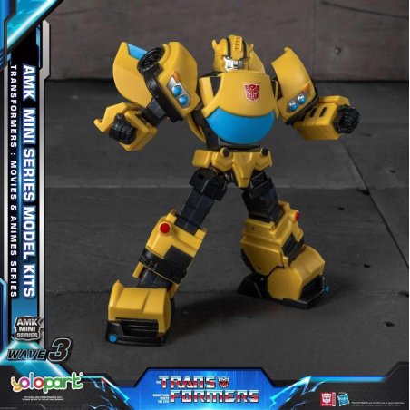 TRANSFORMERS G1 - Bumblebee - Model Kit 10cm