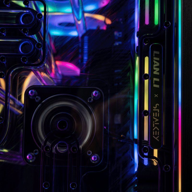 Stealkey Customs Lian Li O11 Dynamic EVO XL x Stealkey Crosscool II D-RGB - Distroplate