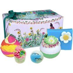 Bomb Cosmetics You Grow Girl Handmade Wrapped Bath & Body Set with Essential Oils