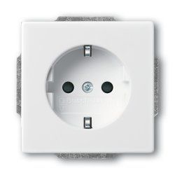 Busch-Jaeger 2013-0-5245 socket-outlet CEE 7/3 White