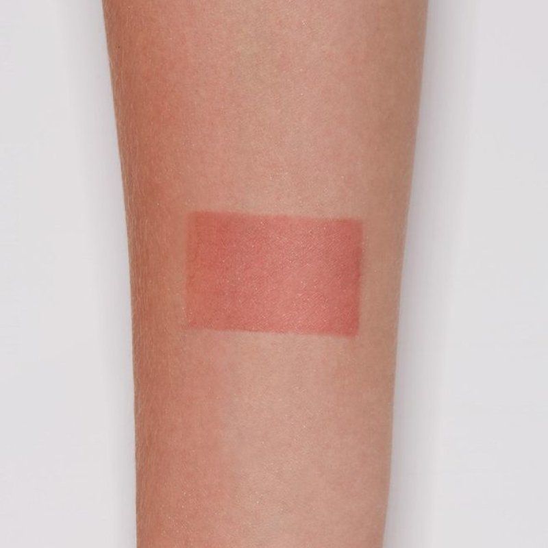 Essence the blush 5 g befitting