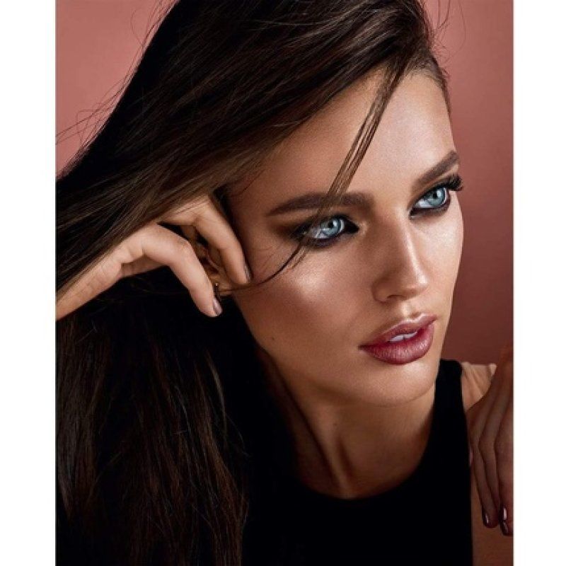 Maybelline Master Chrome Extreme Highlighter Powder Number 200 Diamond Glow