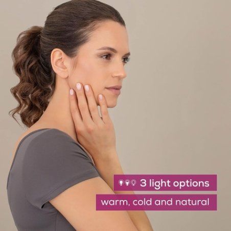 Beurer BS 47 Cosmetic Mirror with Lighting in 3 Light Colors