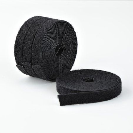 StarTech.com 4-pack 15ft (4.6m) Hook and Loop Roll, 0.5in Wide, Black, Cut-to-Size Reusable Cable Ties, Fastener Tape,