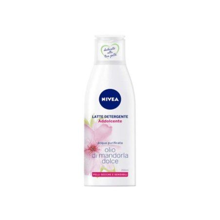 Nivea Essentials Cleansing Milk For Drysensitive Skin