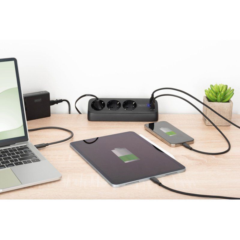 Digitus Multiprise bureautique 3 prises avec 2x ports USB-A et 1x USB-C, noir