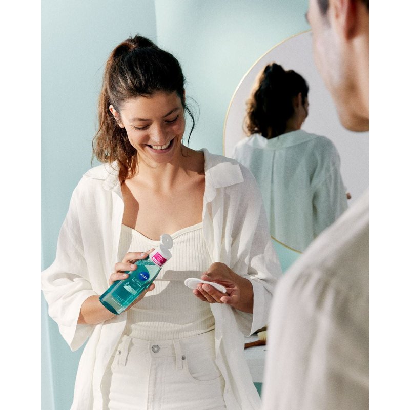 NIVEA Derma Skin Clear Facial Toner 200ml