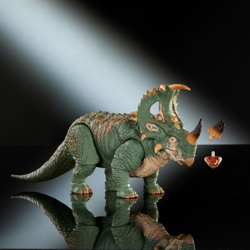 Jurassic World – Figurine articulée Sinoceratops Collection Hammond