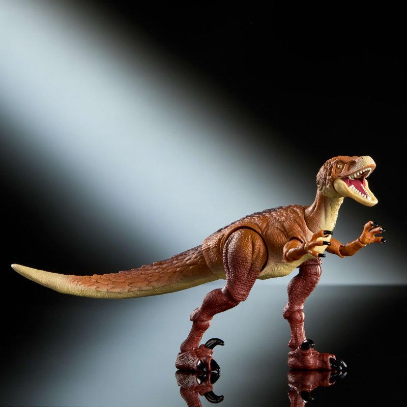 Jurassic World Hammond Collection Ornitholestes Dinosaur Figure, Deluxe Design and 18 Articulations