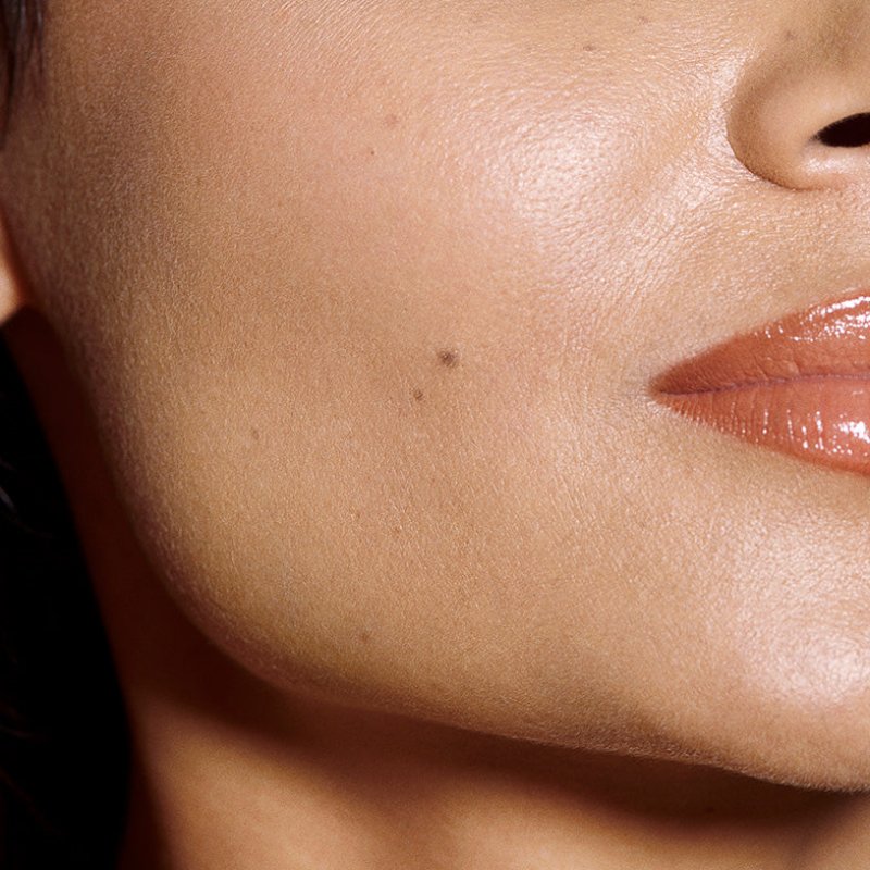 Veralab Glow and Care 30 ml Pump bottle liquid 6.5 Amber