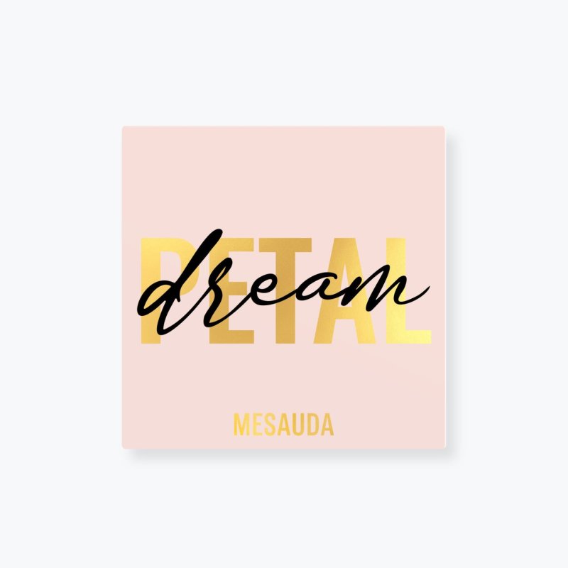 Mesauda Petal Dream Blooming Flower Eyeshadow Palette