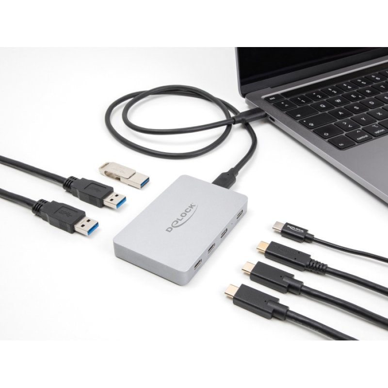 DeLOCK 7 Port USB Hub with 4 x USB Type-C female and 3 x USB Type-A female with PD 82 W
