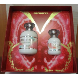 Cacharel Anais Anais Eau De Toilette Gift Set 34 Oz 1 Oz