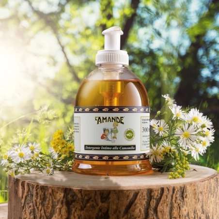 Chamomile Intimate Cleanser with Refreshing Action 300ml