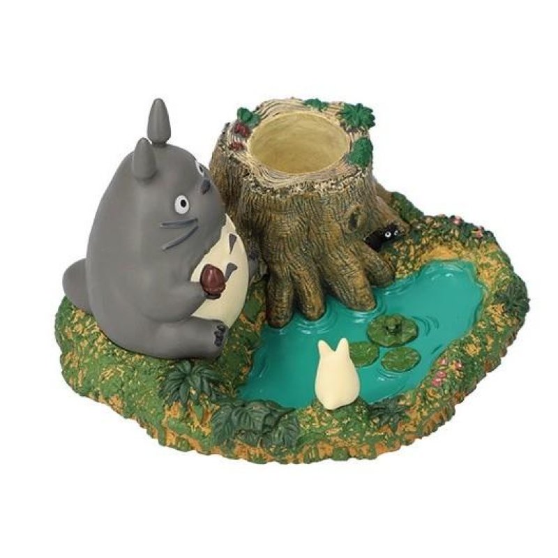 MON VOISIN TOTORO - Totoro au bord de la marre -Figurine Pot à Crayons