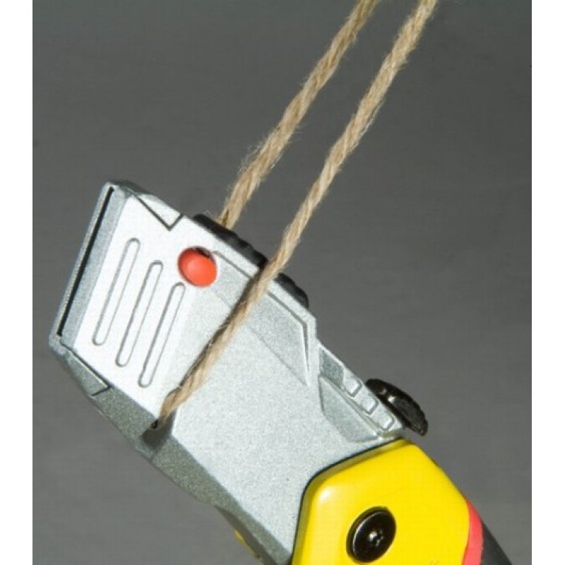 Stanley 0-10-825 couteau à lame rétractable Noir, Métallique, Jaune Couteau à lame repliable