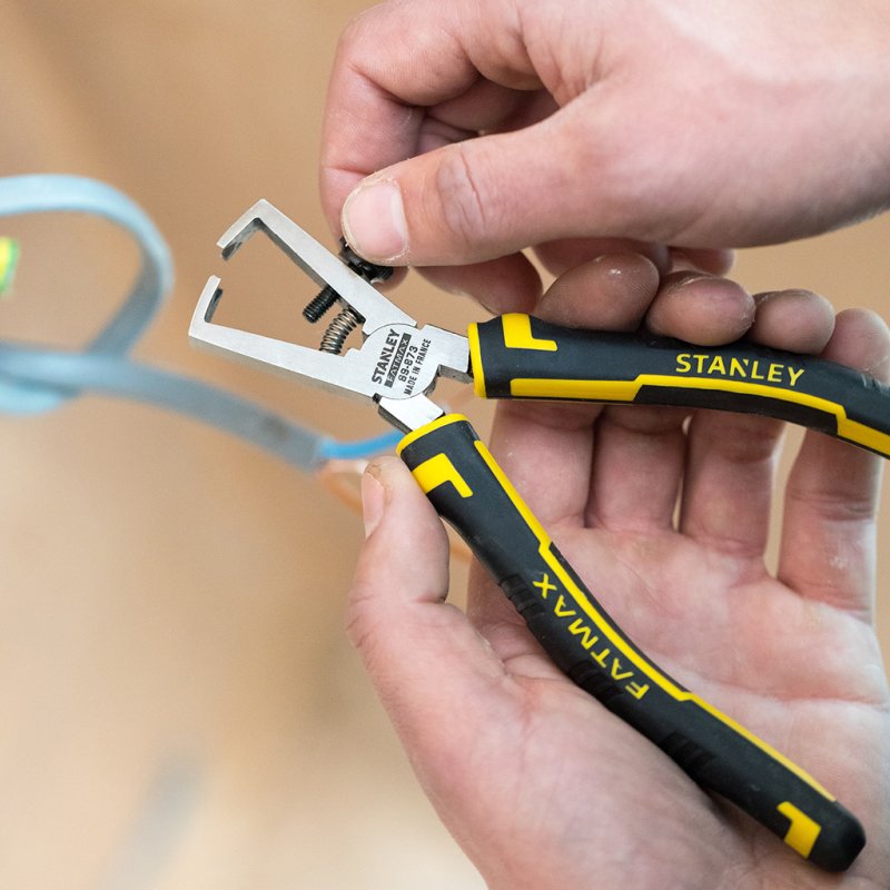 Stanley PINCE A DENUDER 165MM FATMAX