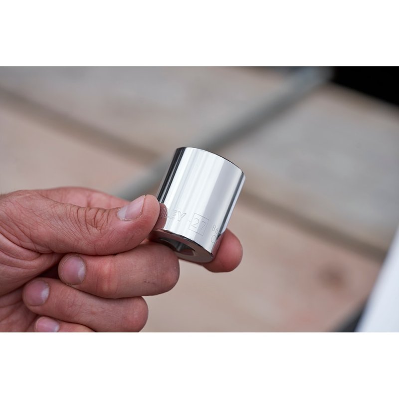 Coffret de douilles compact 1/4 STANLEY - Jeu de 37 pièces - STMT82672-0"