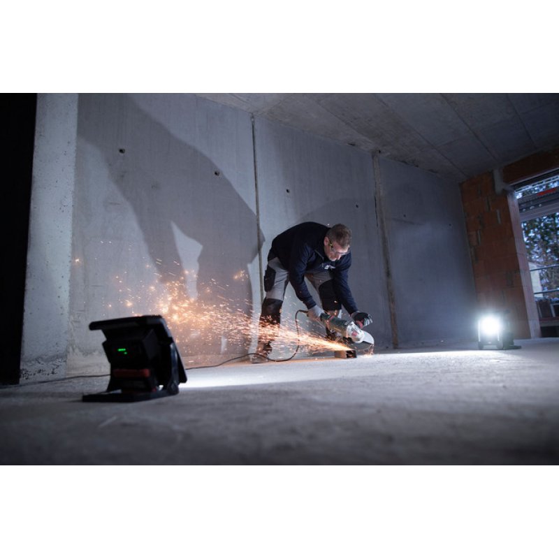 Projecteur LED Multi 4000MA IP65 rechargeable - BRENNENSTHUL - sans batterie (compatible multi batteries) - 1173140400