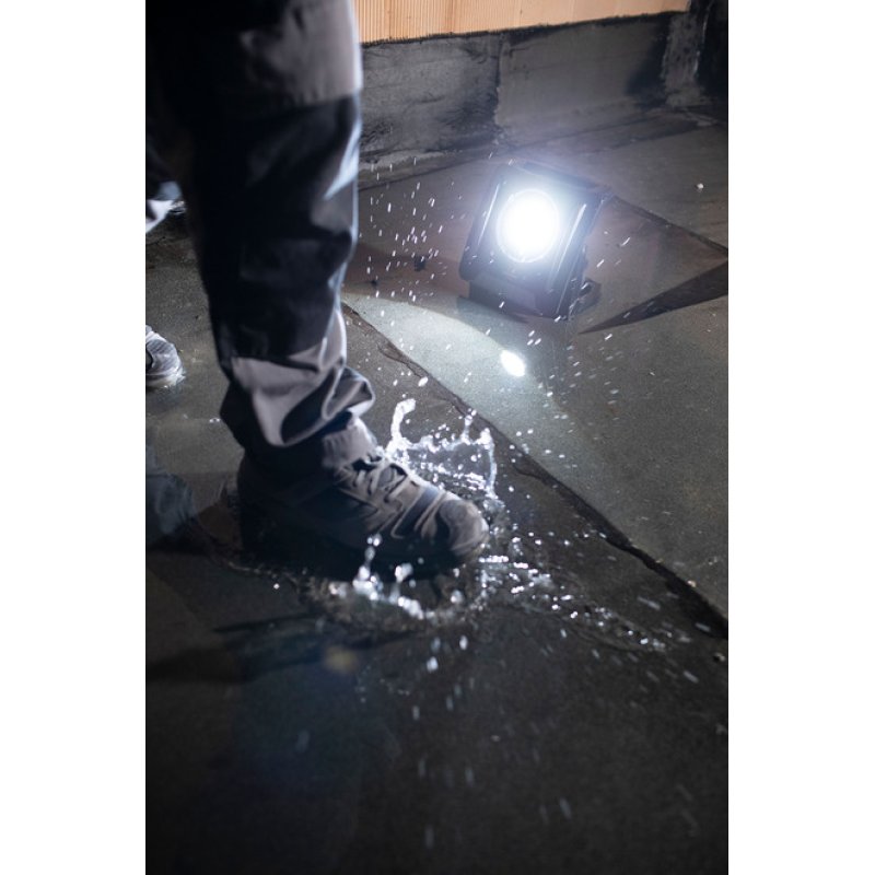 Brennenstuhl 1173140600 floodlight Black 60 W LED E