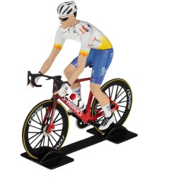 VELO 1/18 COUREUR TOTAL 2023