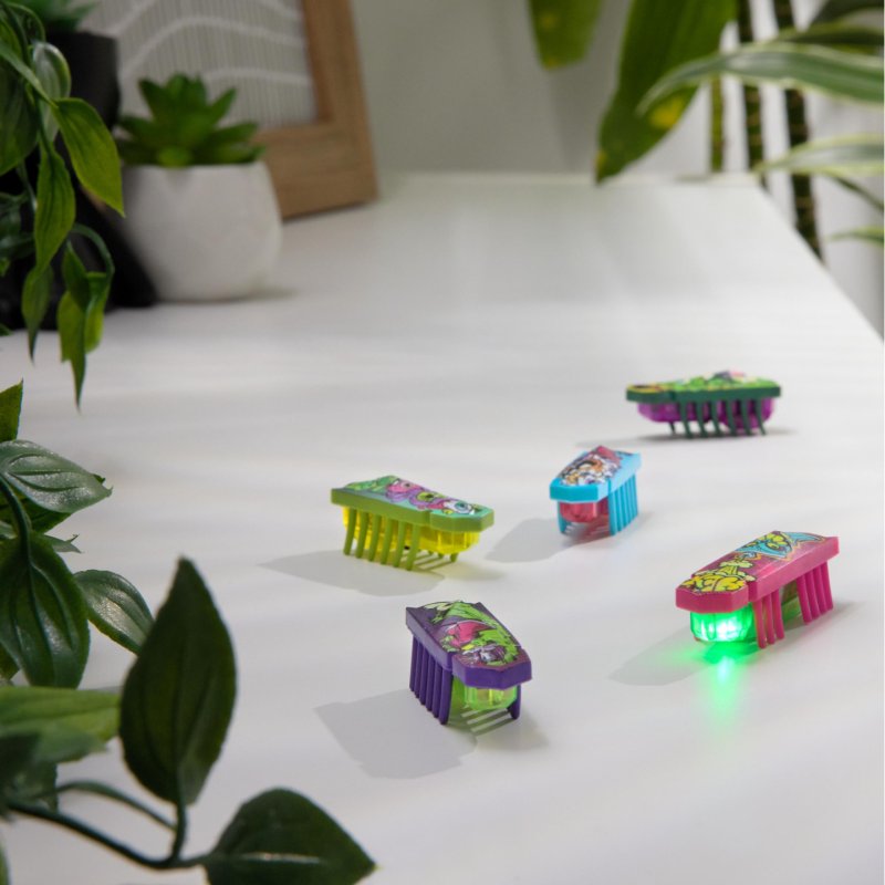 HEX BOTS Nano 5 Pack, 4 Mini Bots with Bonus Flash Bot, Sensory Toy for Kids & Cats, Vibration Technology, Mini Robot