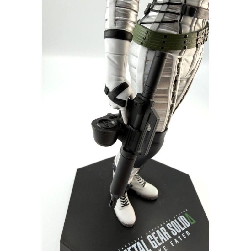 METAL GEAR SOLID DELTA - The Boss - Figurine 20cm