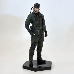 METAL GEAR SOLID DELTA - Naked Snake - Figurine 20cm