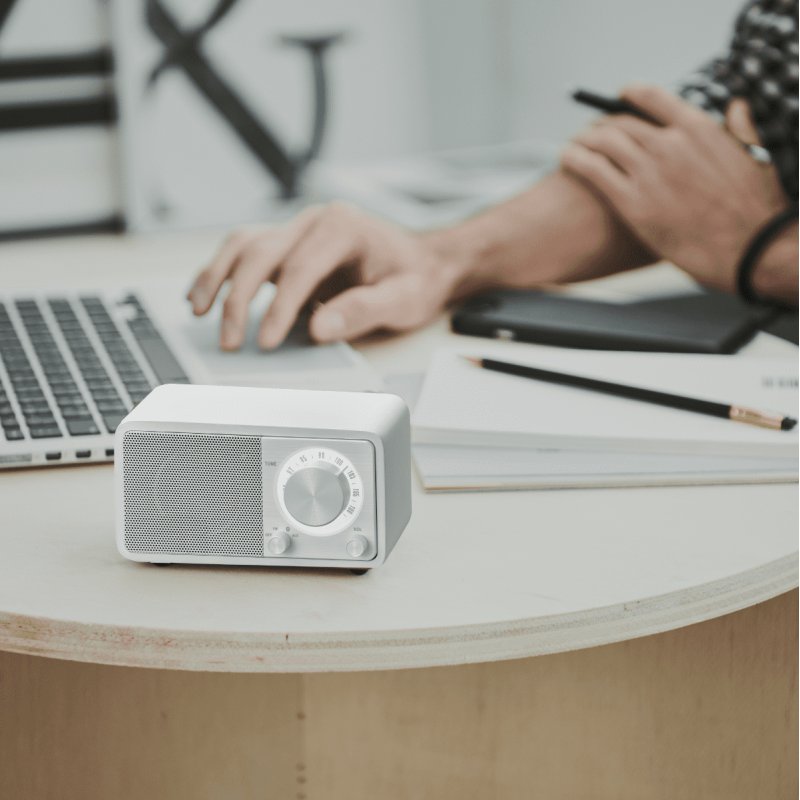 Sangean WR-7 Portable White