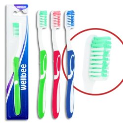Wellbee Toothbrush For Adults With Medium Hardness Mix Of Colors
