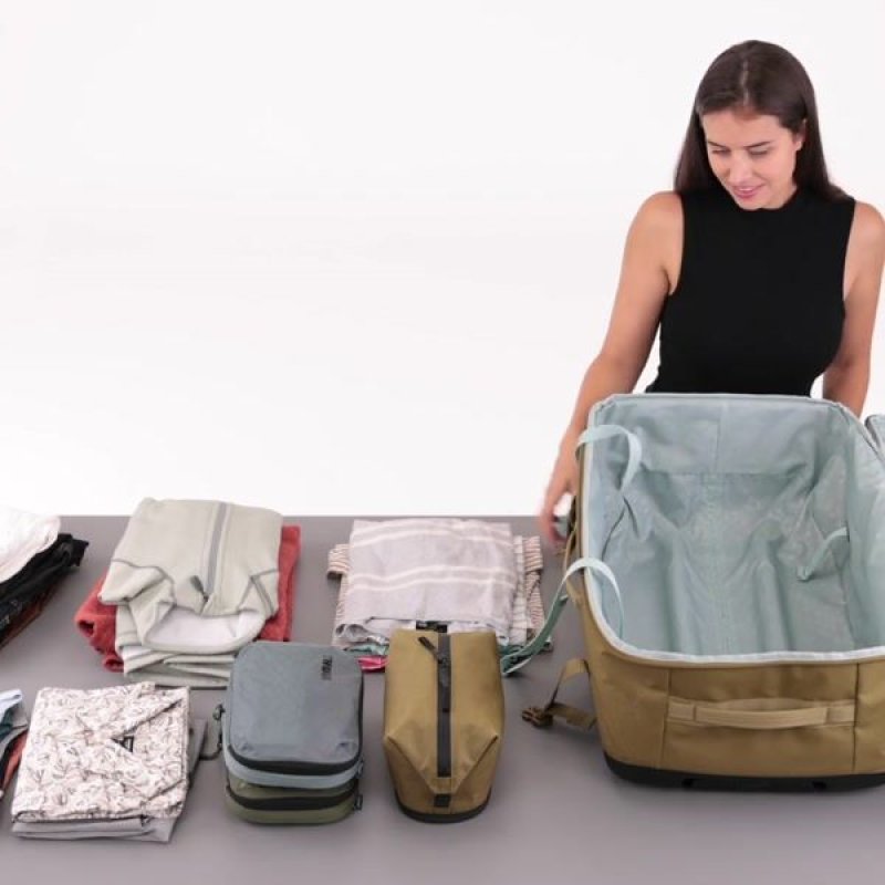 THULE AION WHEELED DUFFEL 70CM - DARK SLATE