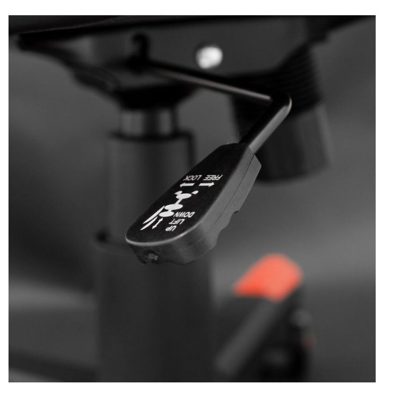 White Shark Gaming Chair Red Dervish K-8879 black/red