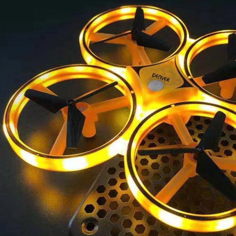 Denver 2.4GHz drone with special hand mounted controller