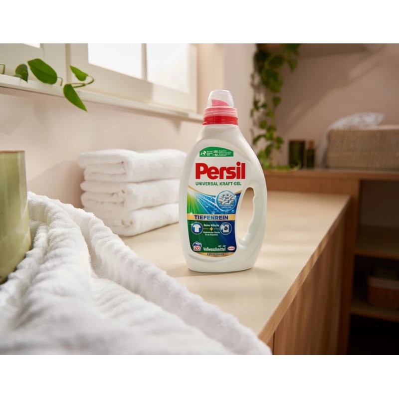 Persil Universal Power Gel Laundry Detergent 900ml