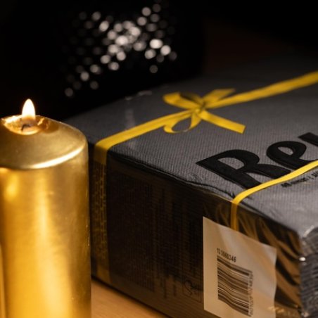 Renova Black Paper Napkins 40 Large Size 2 Ply