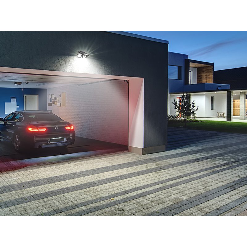 Tracer 47191 Saturn LED solar floodlight with motion sensor